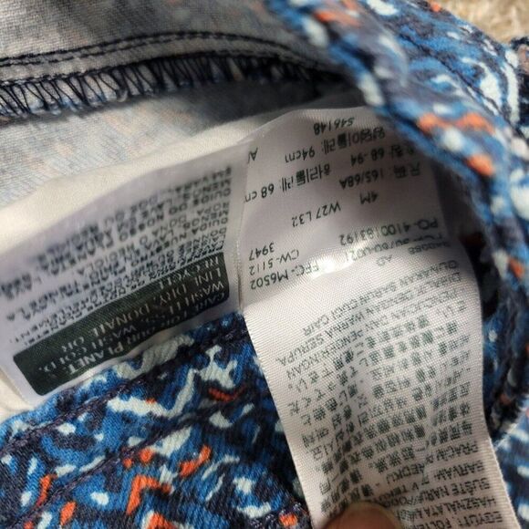 Levis Jeans Womens 4 Blue Floral Mid Rise Skinny Crop Denim - Picture 3 of 8